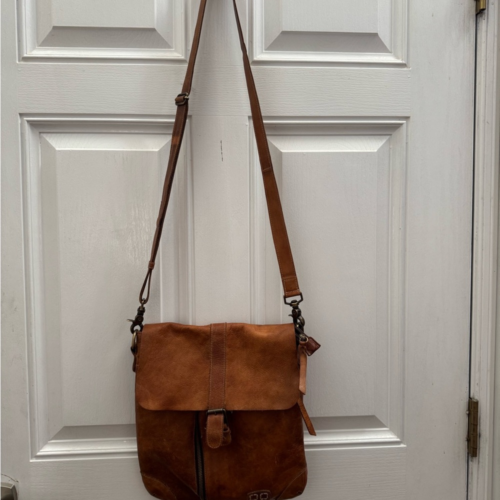BED STU JACK, TAN RUSTIC Leather Crossbody Bag. USED, GREAT CONDITION!!